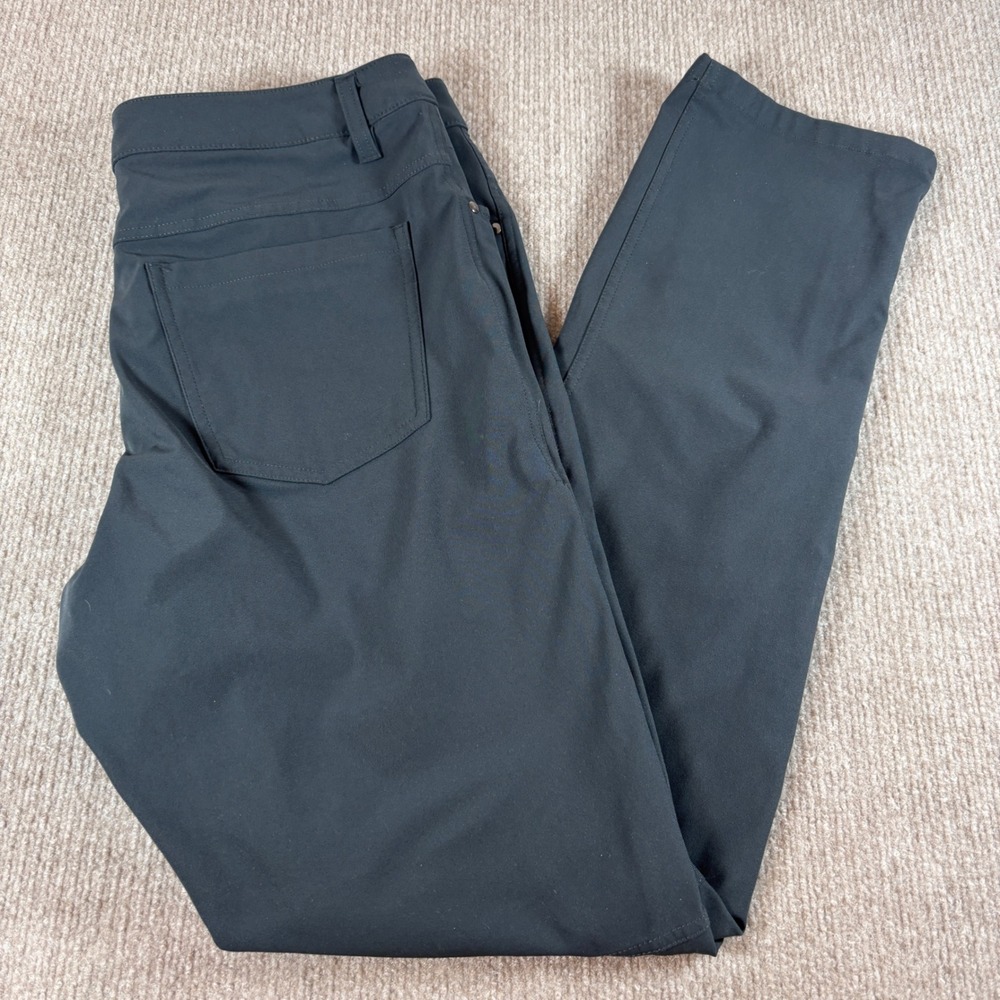 Lululemon ABC Classic Fit Warpstreme Gray Pants Men's Size 32x33 LM5426S